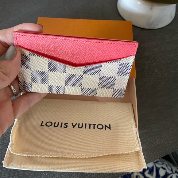 ❌SOLD ❌Louis Vuitton card holder - Picture 1 of 4